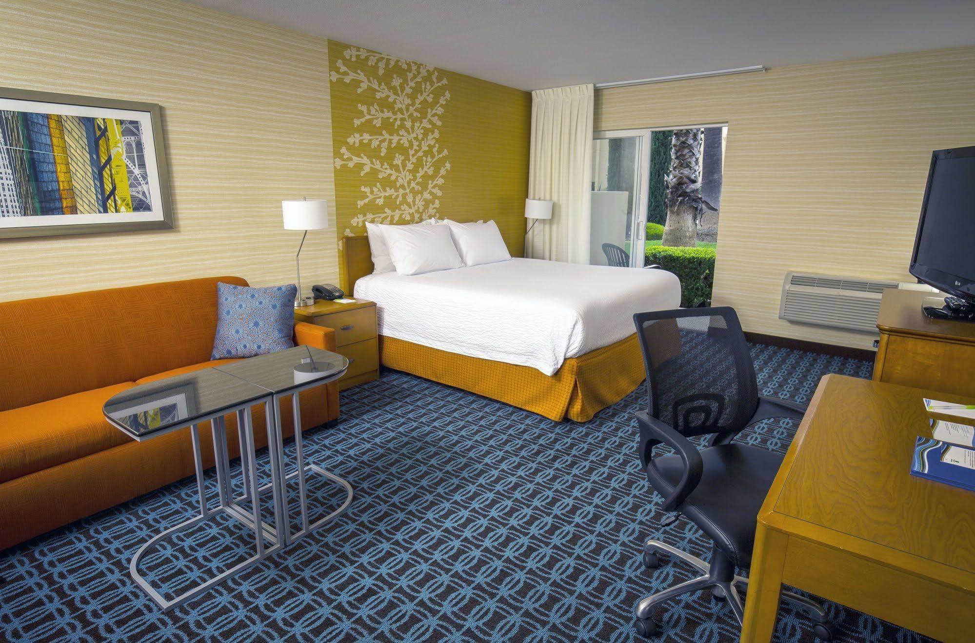 Fairfield Inn And Suites By Marriott San Jose Airport Esterno foto